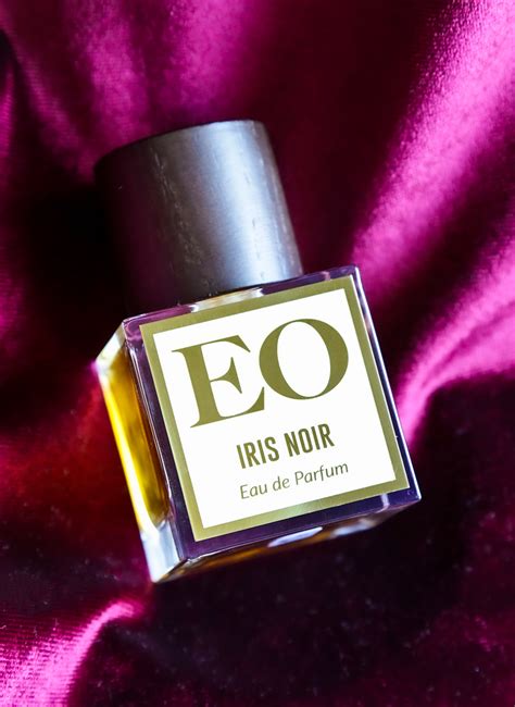 stores that sell iris noir perfume